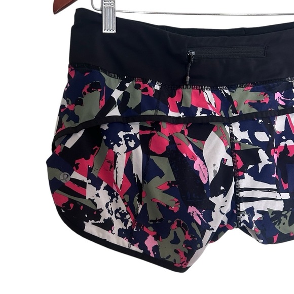 Lululemon Speed Short- Athletic Running Shorts- Size 6 - Picture 11 of 14